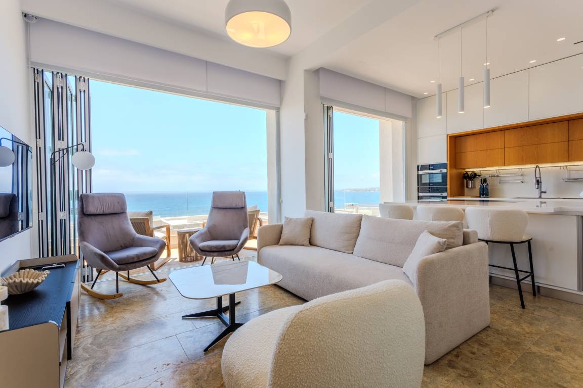 Villa ∙ 2 Bedrooms ∙ 4 Guests - Paphos