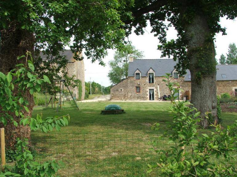 109 m&sup2; G&icirc;te 3 Schlafzimmer 6 G&auml;ste