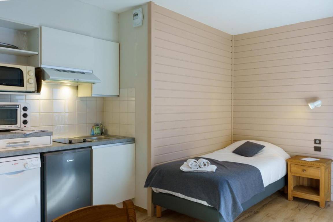 25 m² Studio ∙ 1 Schlafzimmer ∙ 1 Gast – Bild 1