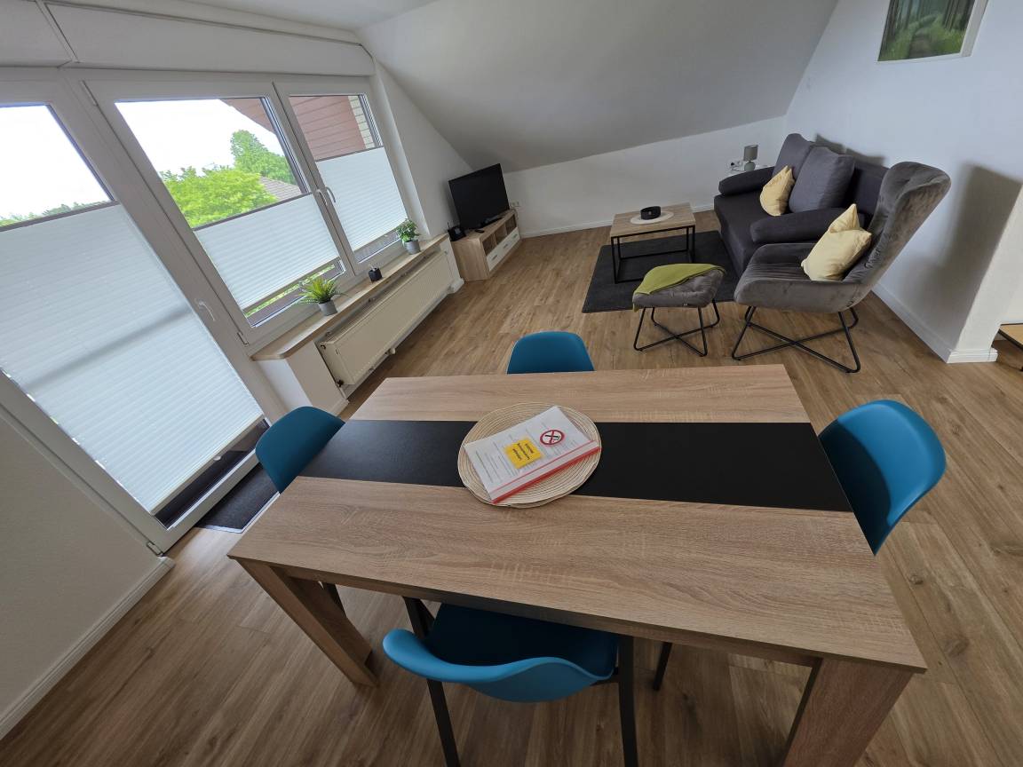 85 m² Ferienwohnung ∙ 2 Schlafzimmer ∙ 5 Gäste – Bild 4