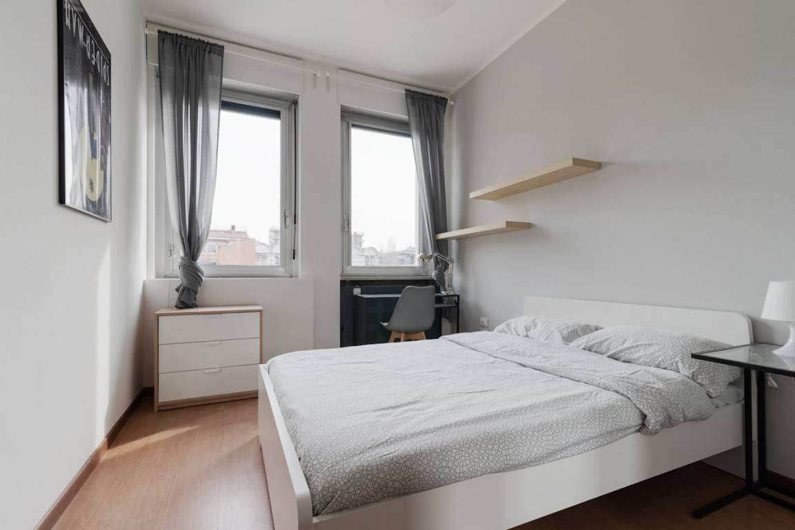 151 M² Private Room ∙ 1 Bedroom ∙ 1 Guest - Provincia di Monza e della Brianza