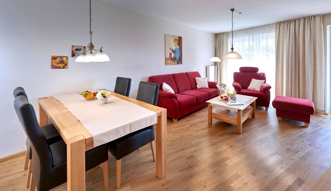 80 m² Ferienwohnung ∙ 2 Schlafzimmer ∙ 4 Gäste – Bild 9