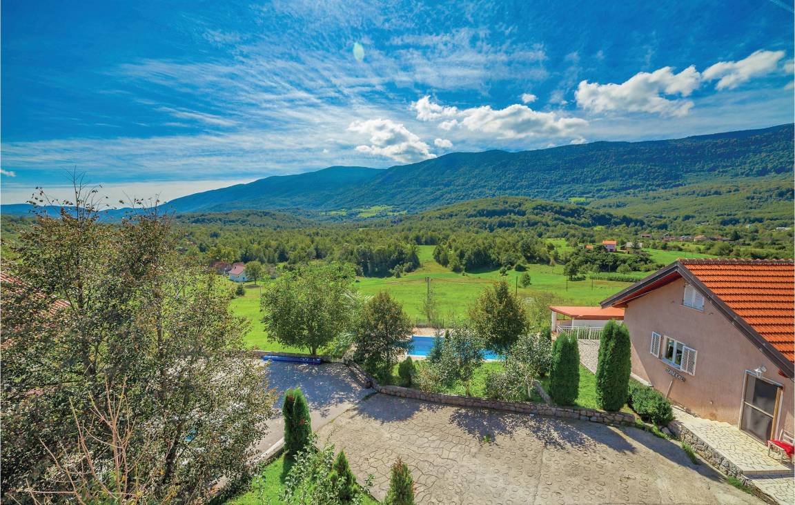 293 M² House ∙ 7 Bedrooms ∙ 18 Guests - Croatia