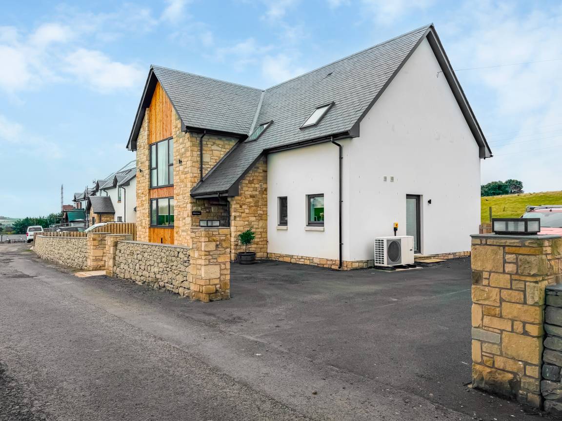 Cottage ∙ 4 Bedrooms ∙ 8 Guests - Berwick-upon-Tweed