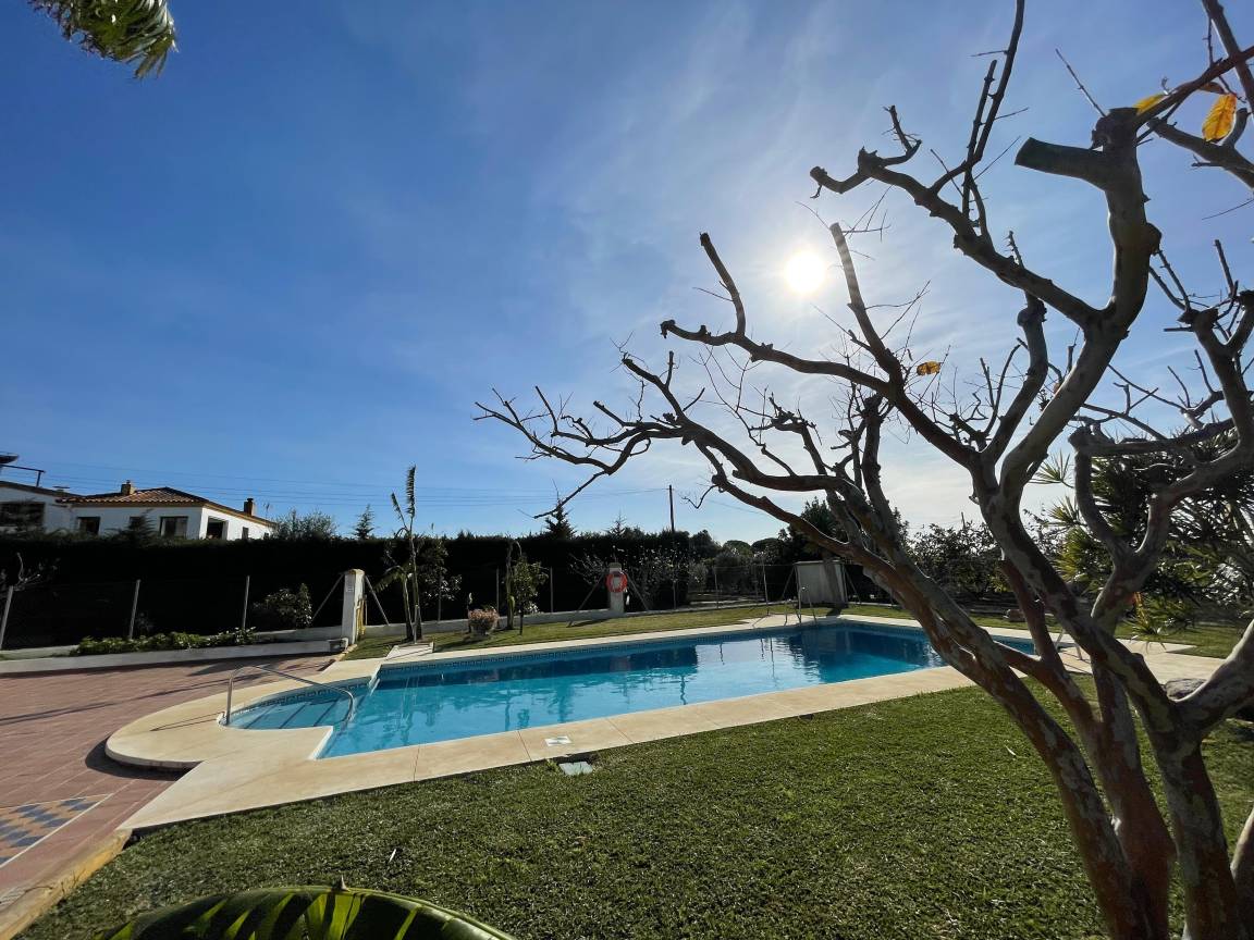 50 M² Casa ∙ 1 Habitación ∙ 3 Huéspedes - Conil de la Frontera