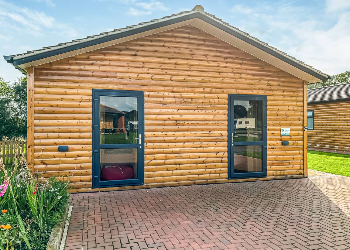 Chalet ∙ 3 Bedrooms ∙ 4 Guests - Yorkshire