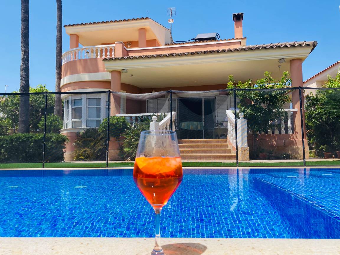 Huis ∙ 5 Slaapkamers ∙ 10 Gasten - El Perelló