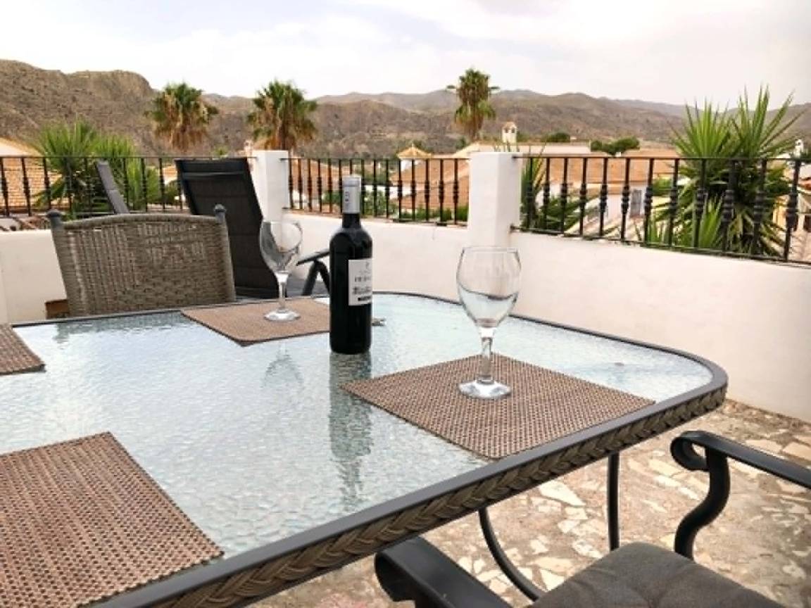 72 M² Apartamento ∙ 2 Habitaciones ∙ 4 Huéspedes - Albox