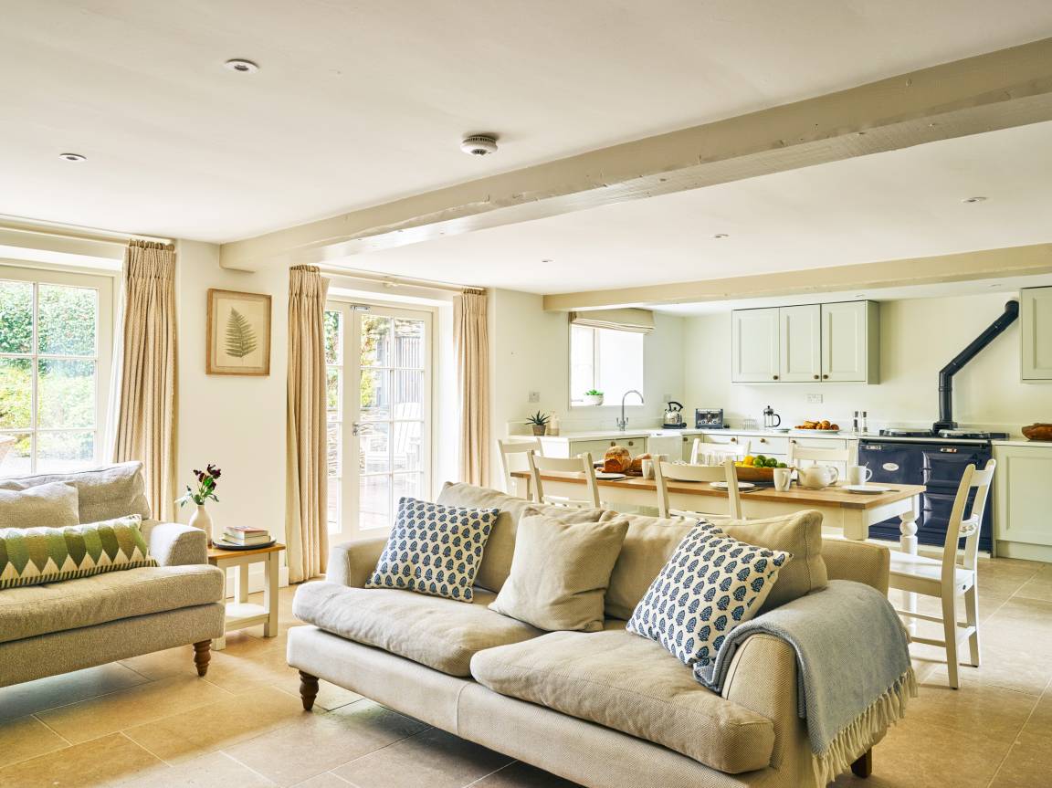 Cottage ∙ 2 Bedrooms ∙ 4 Guests - Totnes