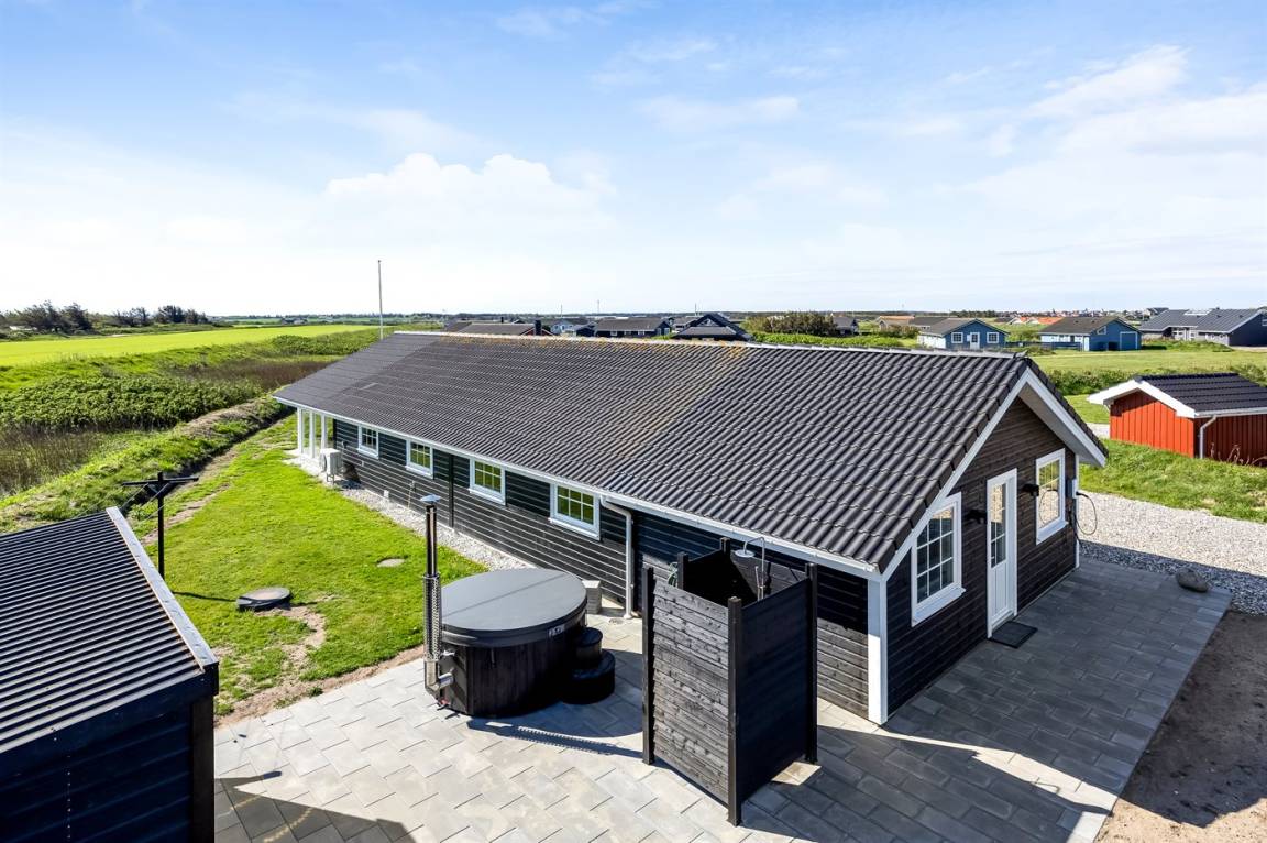122 m&sup2; Ferienhaus 4 Schlafzimmer 8 G&auml;ste