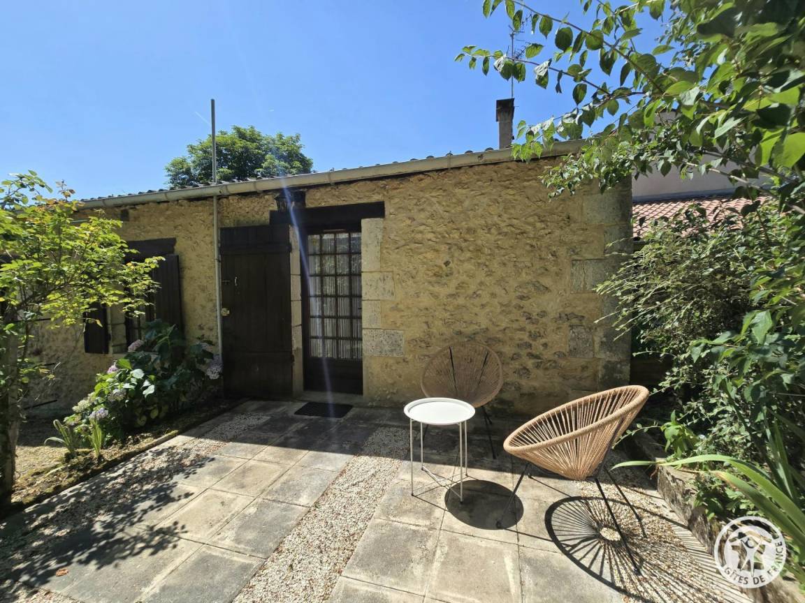 50 M² Gîte ∙ 1 Chambre ∙ 2 Personnes - Belvès