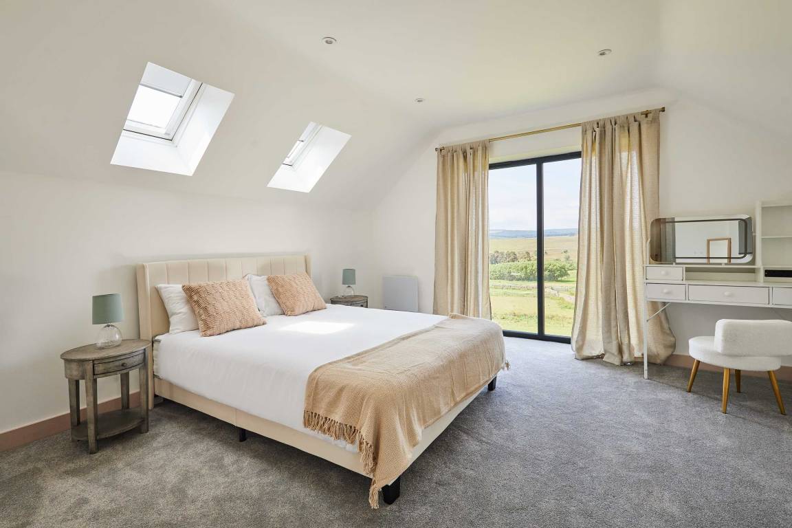 Apartment ∙ 4 Bedrooms ∙ 8 Guests - Otterburn