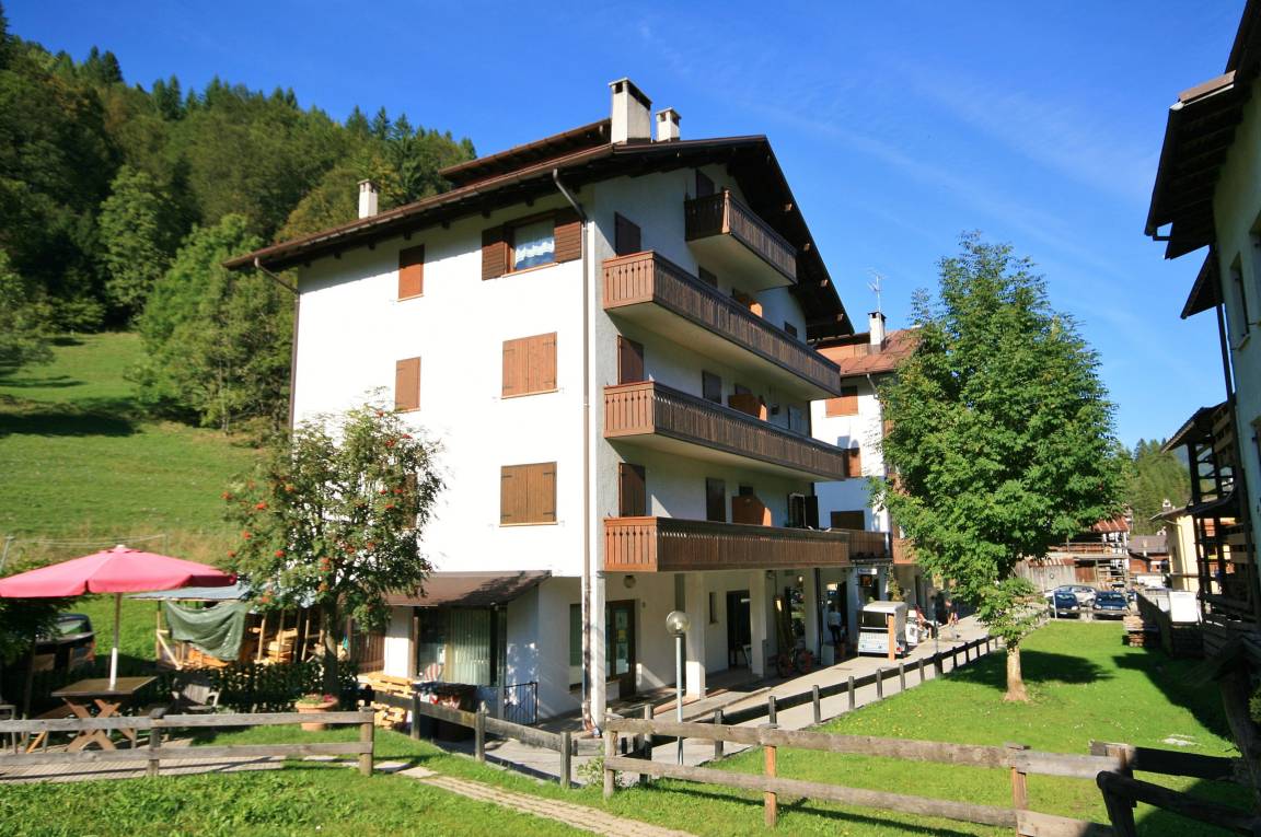 60 M² Ferienwohnung ∙ 2 Schlafzimmer ∙ 6 Gäste - Falcade