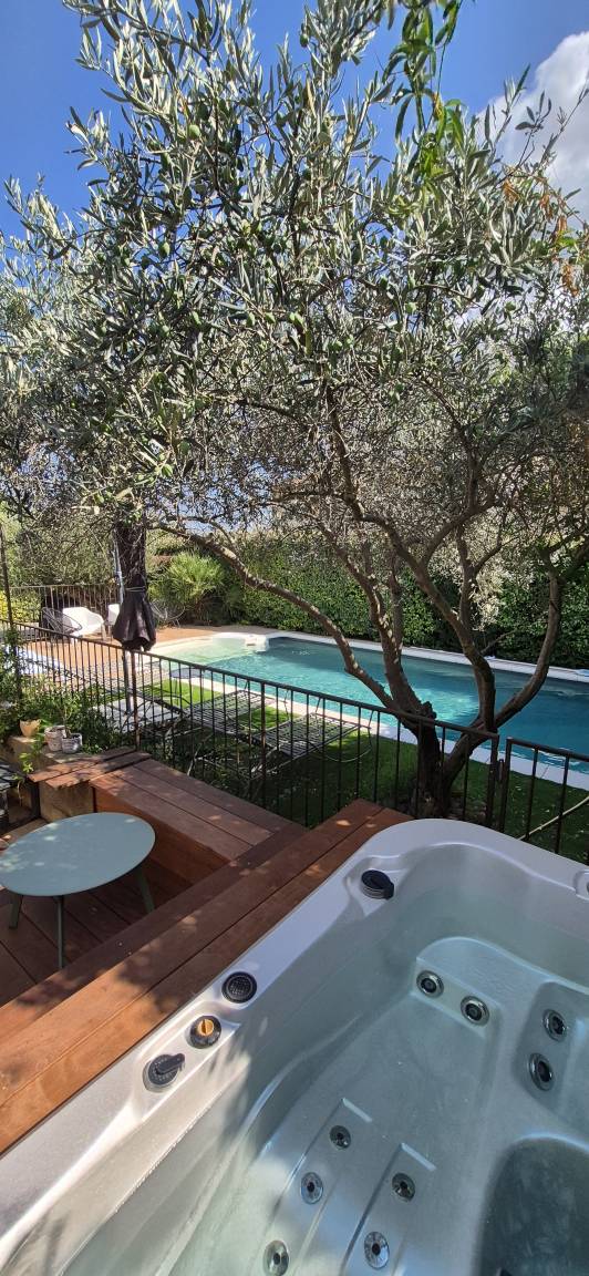 130 M² House ∙ 3 Bedrooms ∙ 6 Guests - Avignon