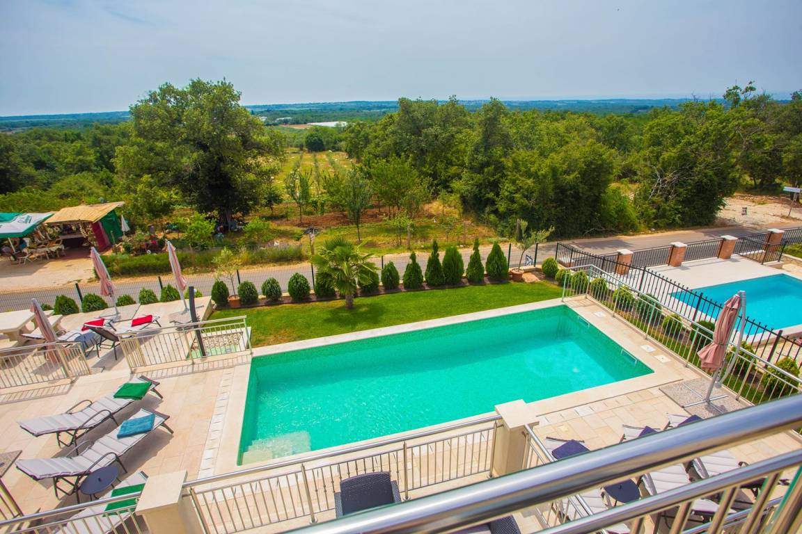 115 M² Ferienwohnung ∙ 3 Schlafzimmer ∙ 6 Gäste - Poreč