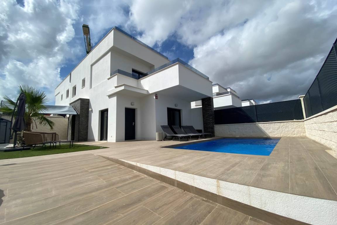 139 M² Villa ∙ 3 Chambres ∙ 6 Personnes - Algorfa