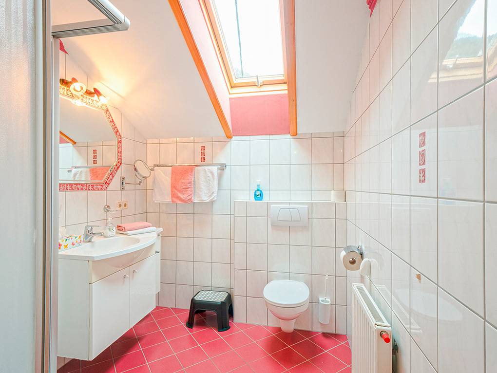 51 m² Ferienwohnung ∙ 2 Schlafzimmer ∙ 5 Gäste – Bild 11