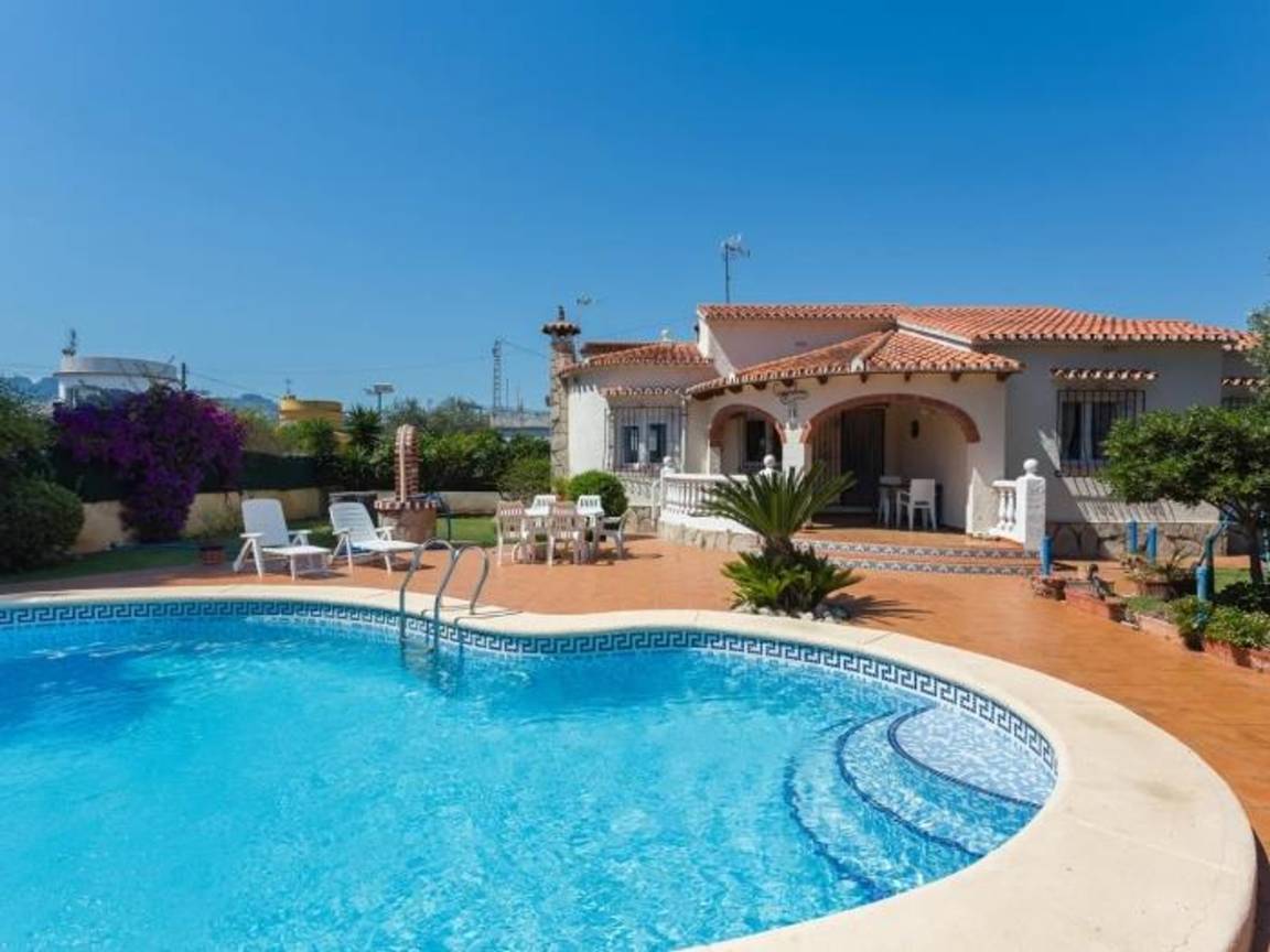 100 M² Villa ∙ 3 Habitaciones ∙ 6 Huéspedes - Oliva