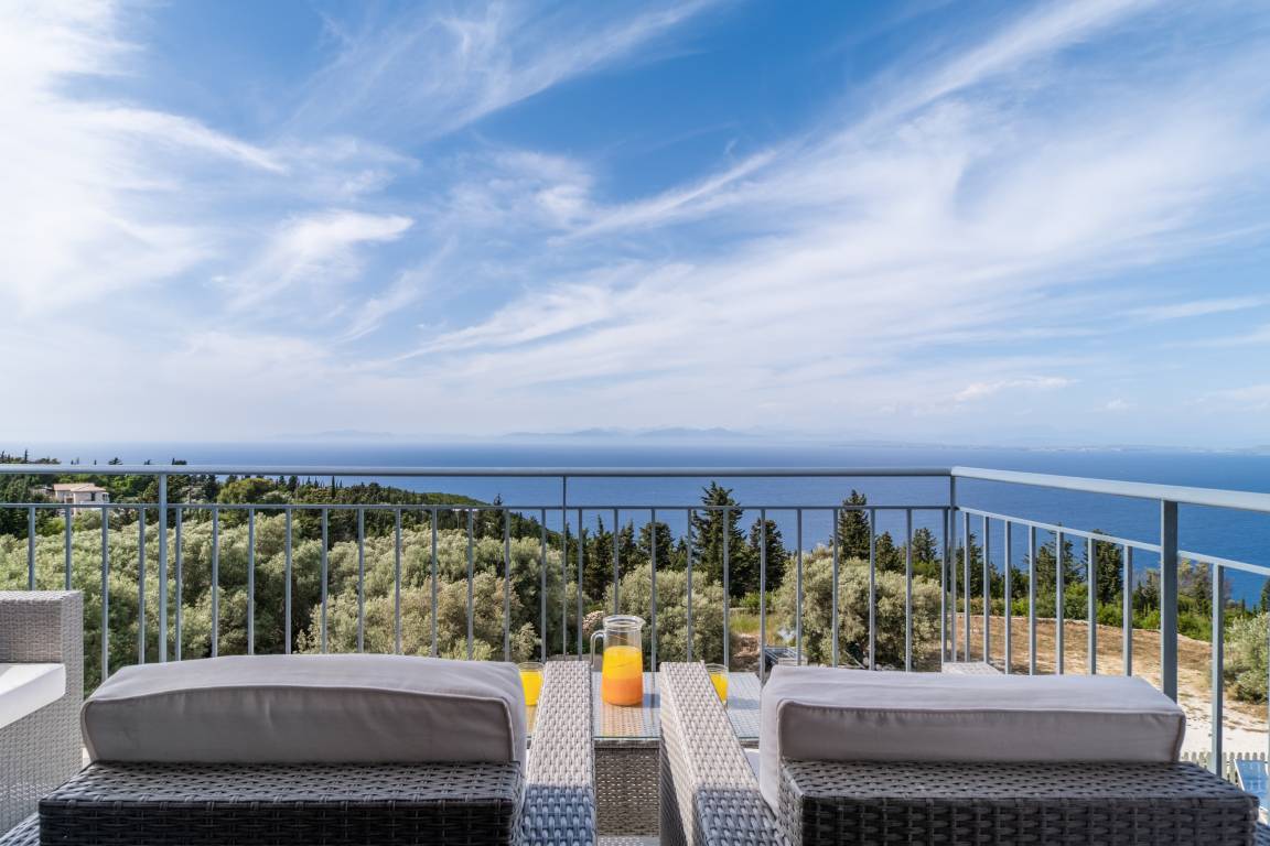 75 M² Appartement ∙ 2 Slaapkamers ∙ 5 Gasten - Lefkada