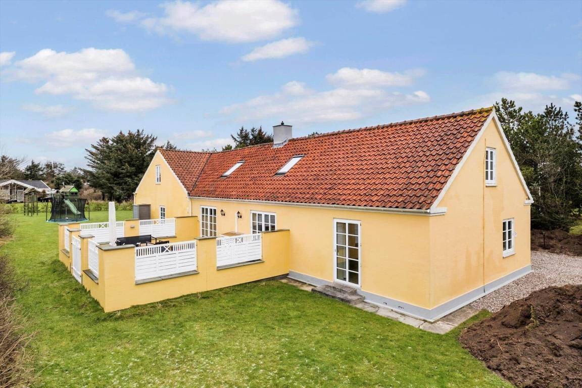 325 M² Ferienhaus ∙ 7 Schlafzimmer ∙ 16 Gäste - Blokhus