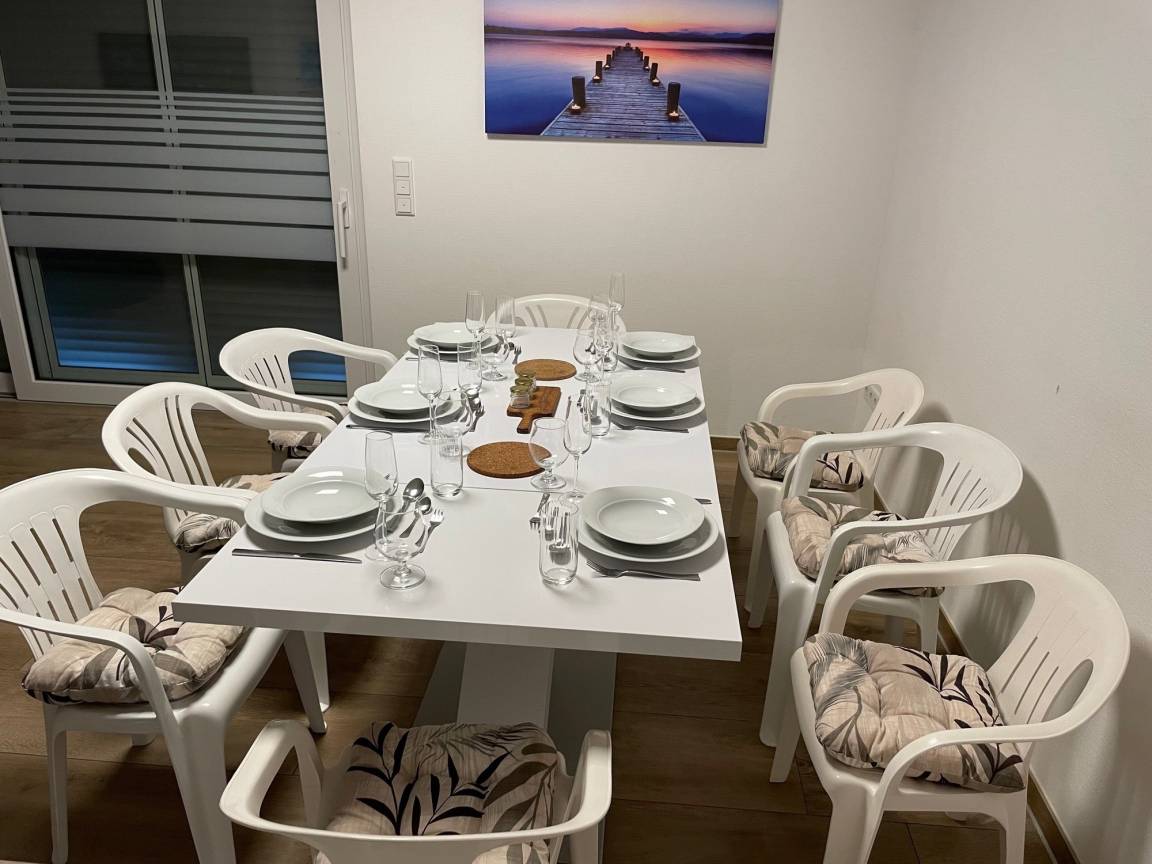 70 m² Ferienwohnung ∙ 1 Schlafzimmer ∙ 7 Gäste – Bild 16