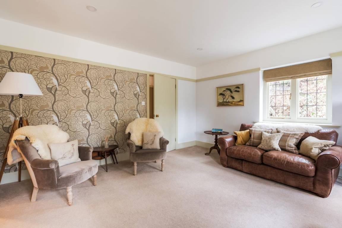 Apartment ∙ 2 Bedrooms ∙ 4 Guests - Dulverton