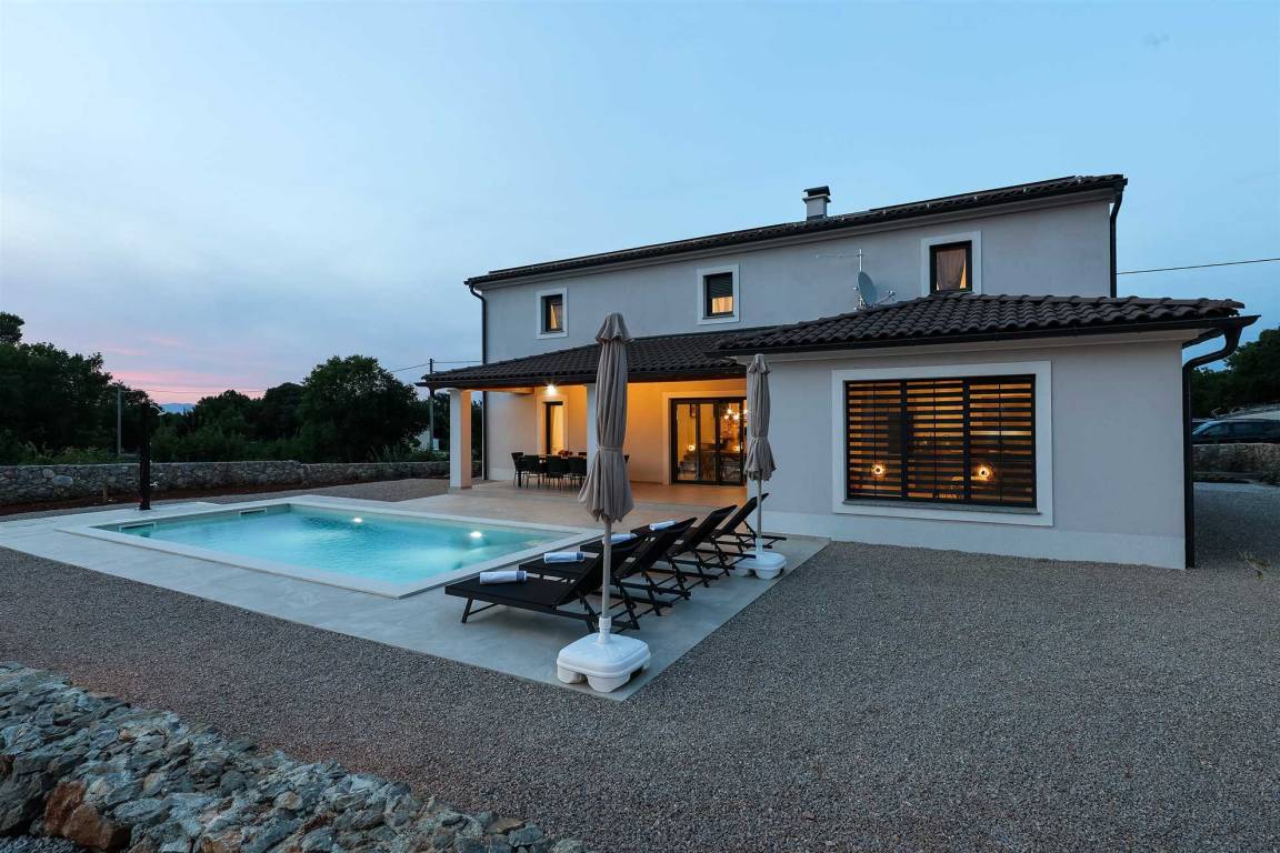 160 M² Villa ∙ 4 Schlafzimmer ∙ 8 Gäste - Krk