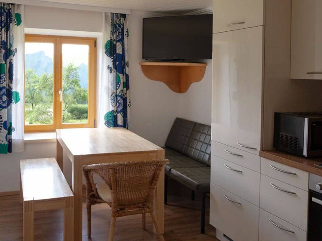 43 M² Ferienwohnung ∙ 1 Schlafzimmer ∙ 2 Gäste - Attersee
