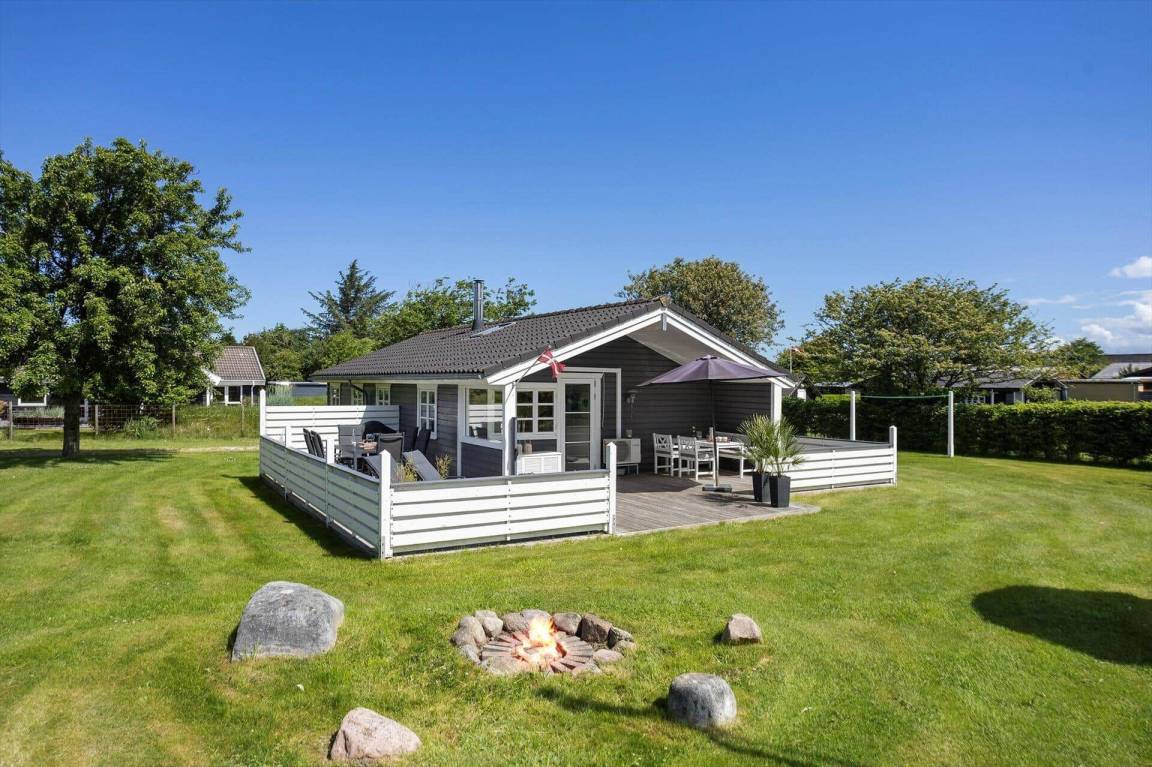 78 M² Ferienhaus ∙ 3 Schlafzimmer ∙ 5 Gäste - Tversted