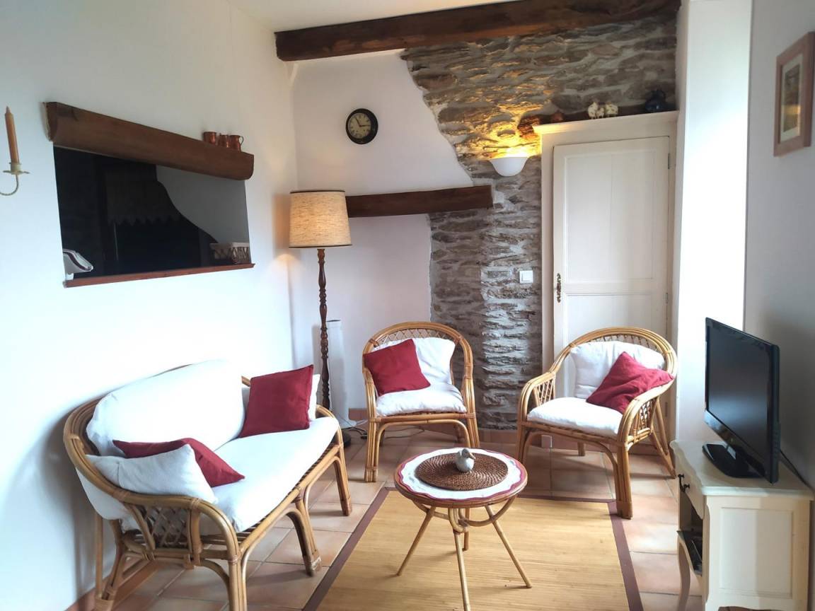 50 m² Gîte ∙ 2 Schlafzimmer ∙ 4 Gäste – Bild 2