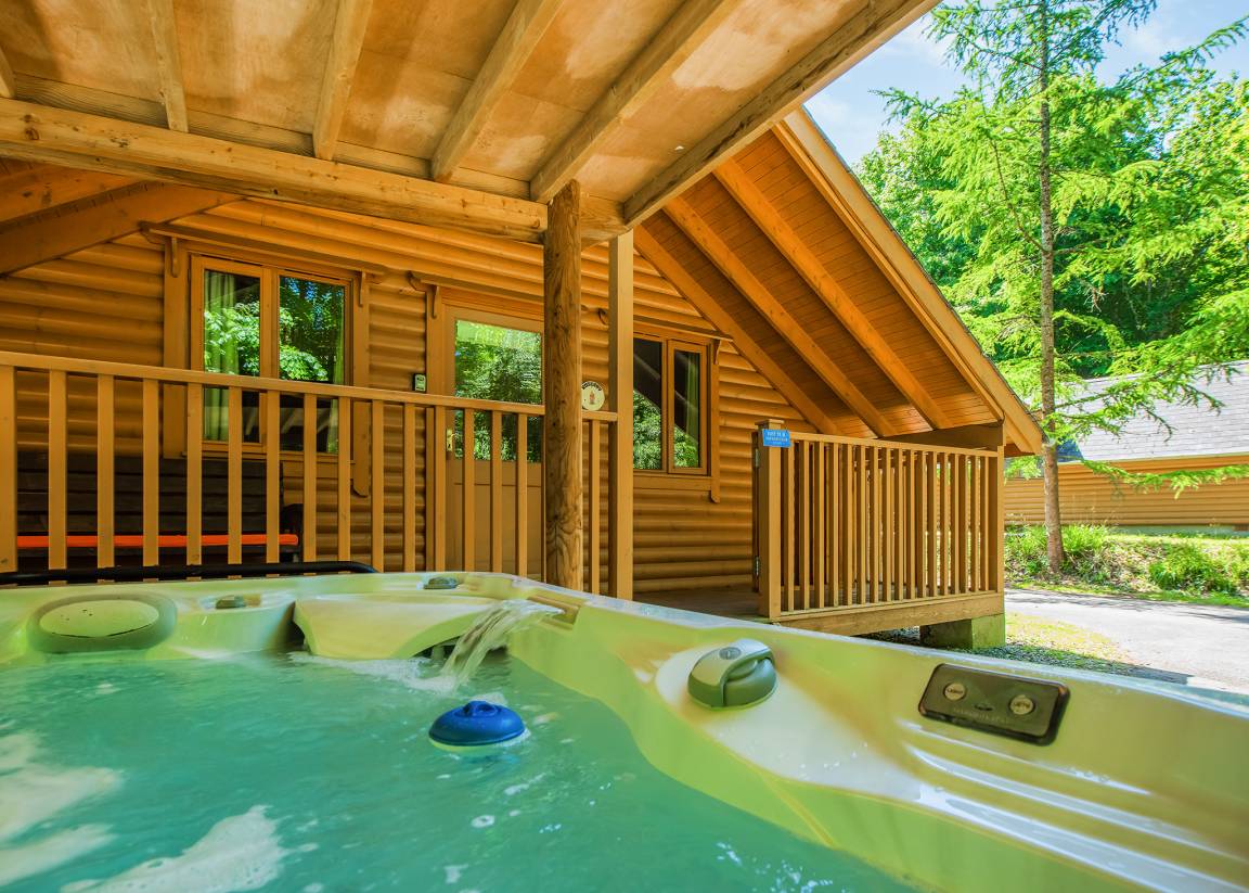 Chalet ∙ 2 Bedrooms ∙ 4 Guests - Devon