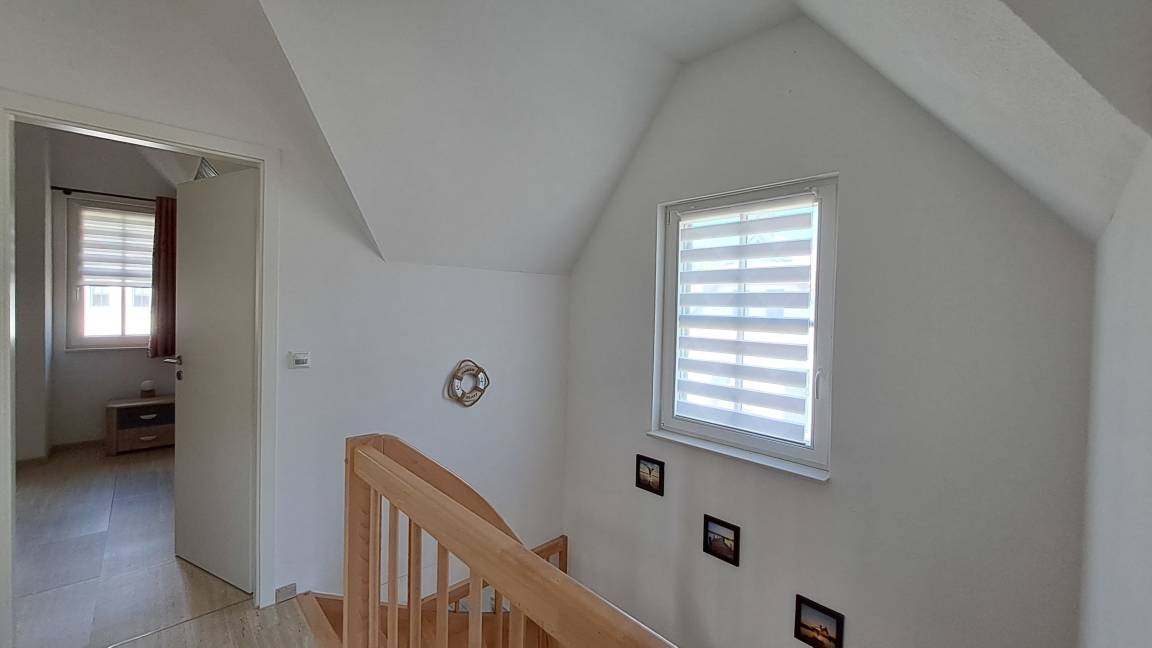 97 m² Ferienhaus ∙ 2 Schlafzimmer ∙ 4 Gäste – Bild 18