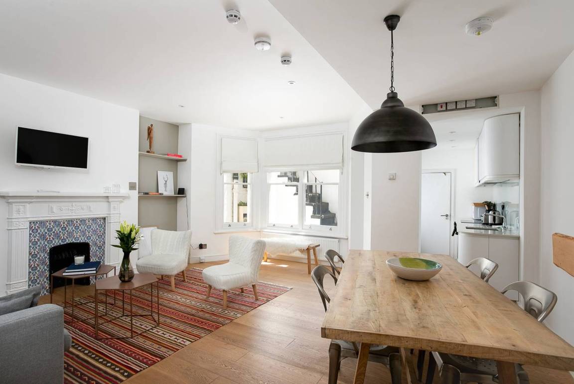 Apartment ∙ 2 Bedrooms ∙ 4 Guests - London