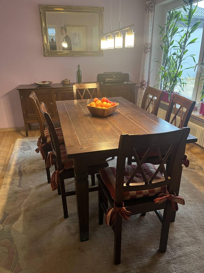 105 M² Ferienwohnung ∙ 2 Schlafzimmer ∙ 4 Gäste - Konz