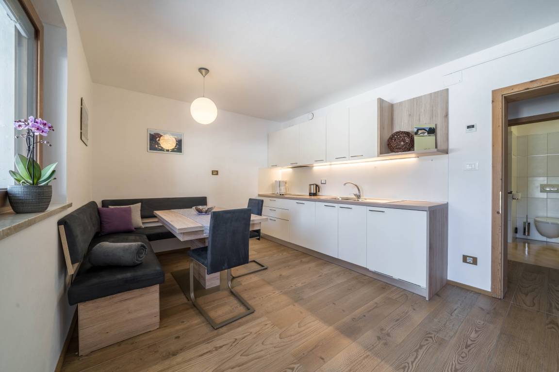 55 M² Ferienwohnung ∙ 2 Schlafzimmer ∙ 5 Gäste - Hafling