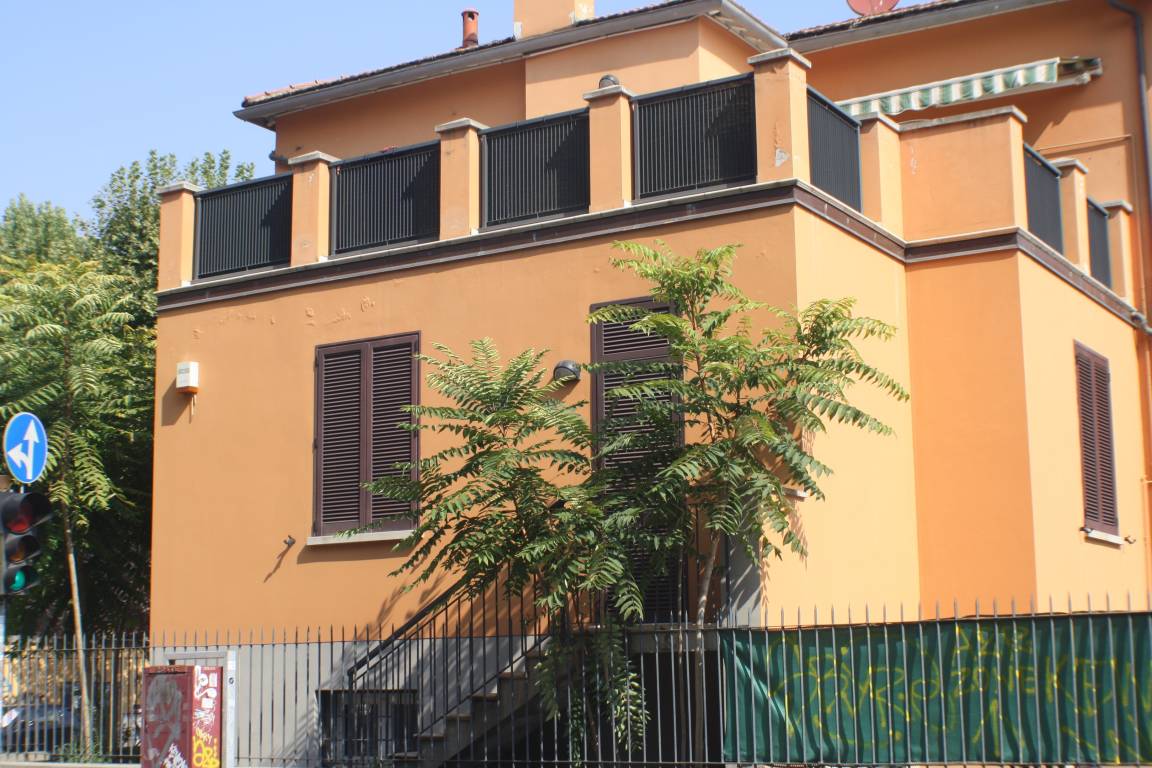 50 M² Apartamento ∙ 1 Habitación ∙ 4 Huéspedes - Bolonia