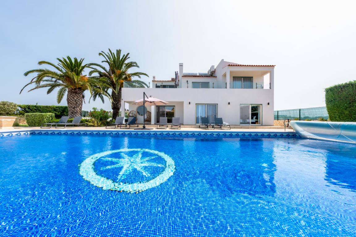 198 M² Villa ∙ 5 Habitaciones ∙ 10 Huéspedes - Guia