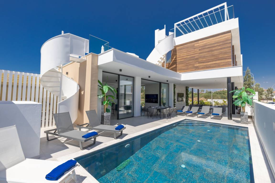 Casa De Campo ∙ 4 Quartos ∙ 9 Hóspedes - Chipre