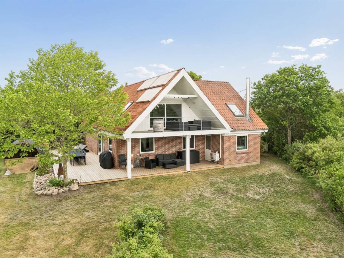 221 M² Huis ∙ 6 Slaapkamers ∙ 14 Gasten - Ebeltoft
