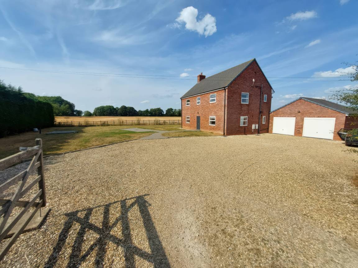 Cottage ∙ 4 Bedrooms ∙ 10 Guests - Lincolnshire