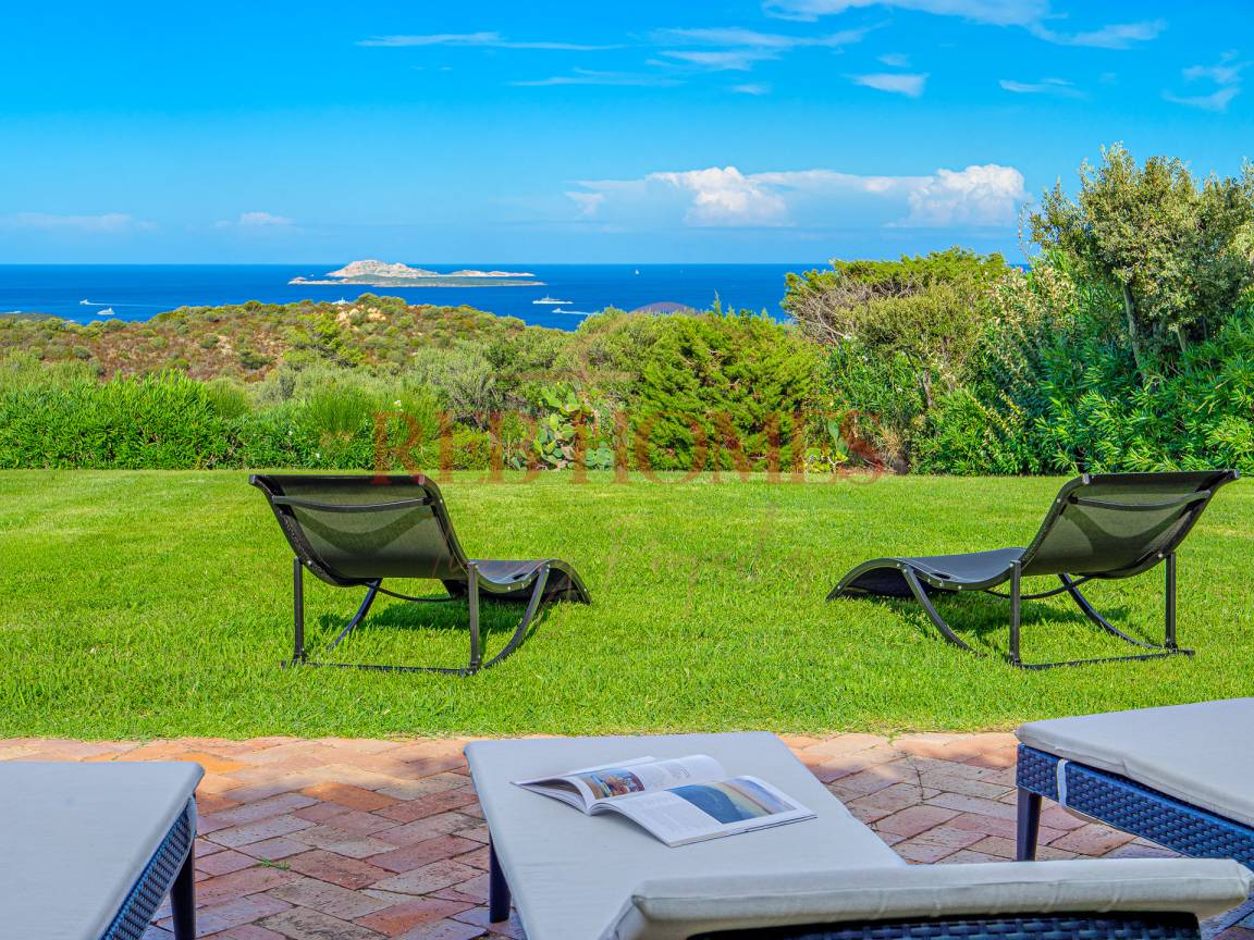 200 M² Villa ∙ 3 Slaapkamers ∙ 6 Gasten - Olbia