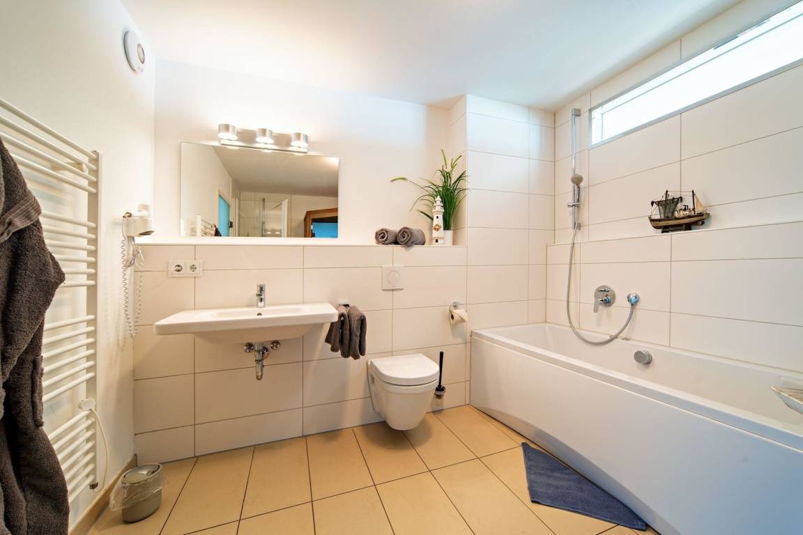 78 m² Ferienwohnung ∙ 2 Schlafzimmer ∙ 5 Gäste – Bild 19