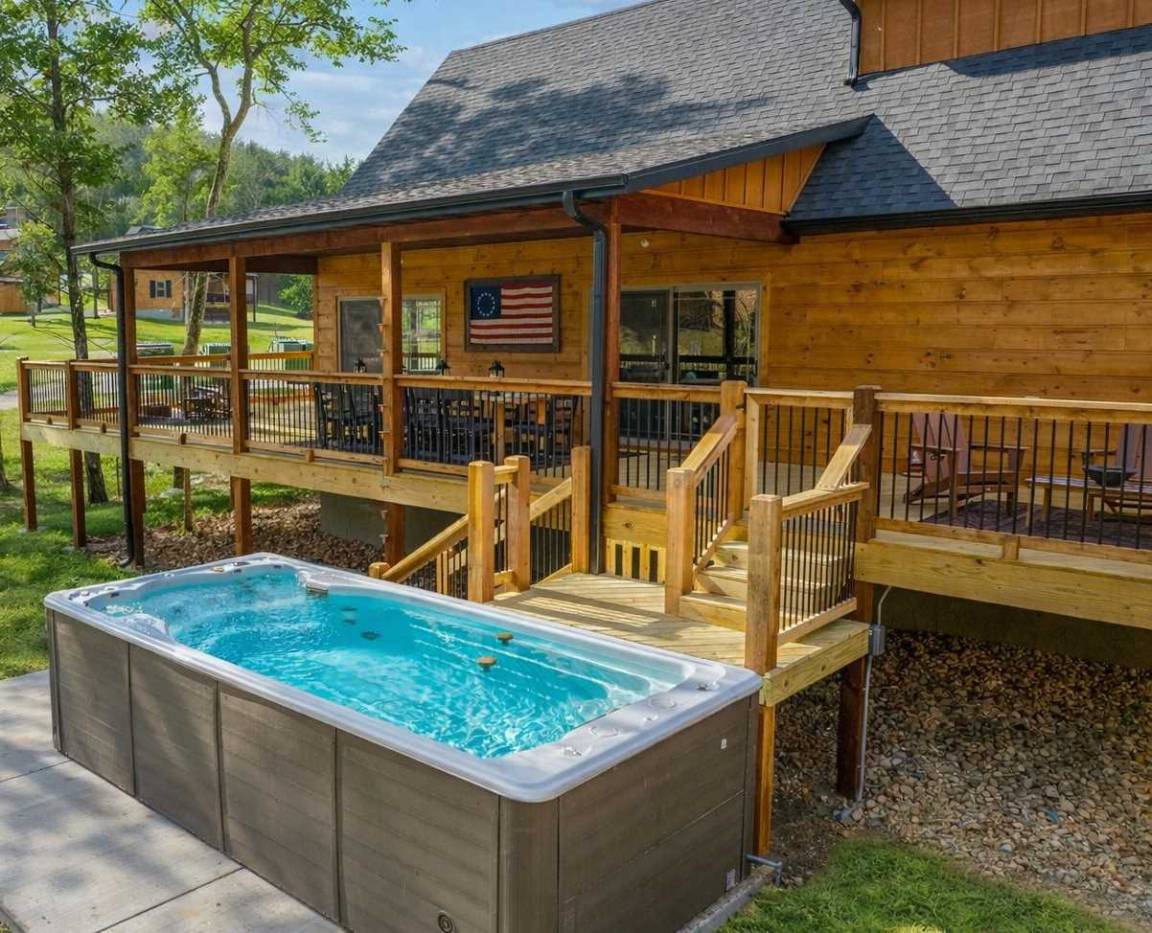 Cabin ∙ 3 Bedrooms ∙ 8 Guests - Ridgedale, MO