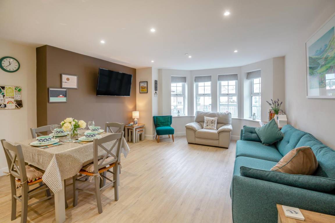 Apartment ∙ 2 Bedrooms ∙ 4 Guests - Benllech