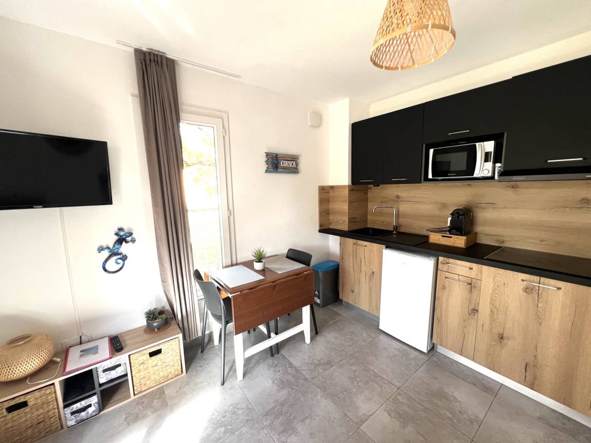 26 M² Appartement ∙ 1 Chambre ∙ 4 Personnes - Lecci