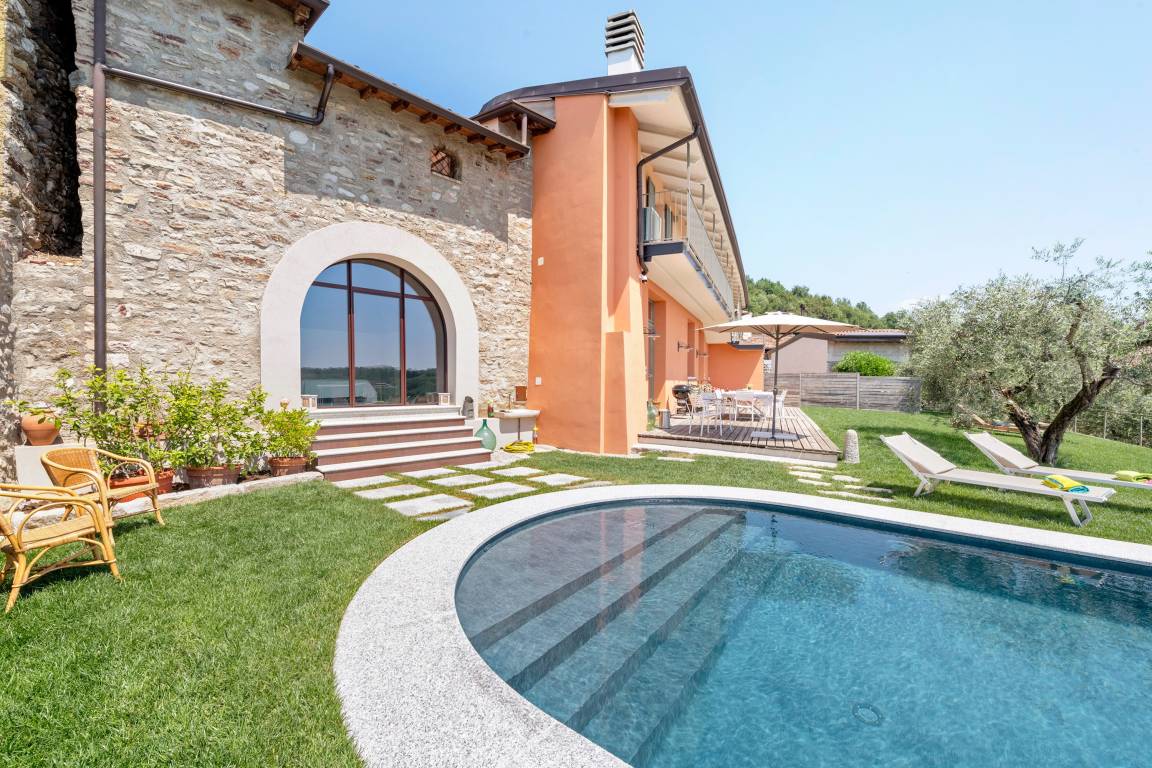 200 M² Casa Vacanza ∙ 4 Camere Da Letto ∙ 9 Ospiti - Manerba del Garda