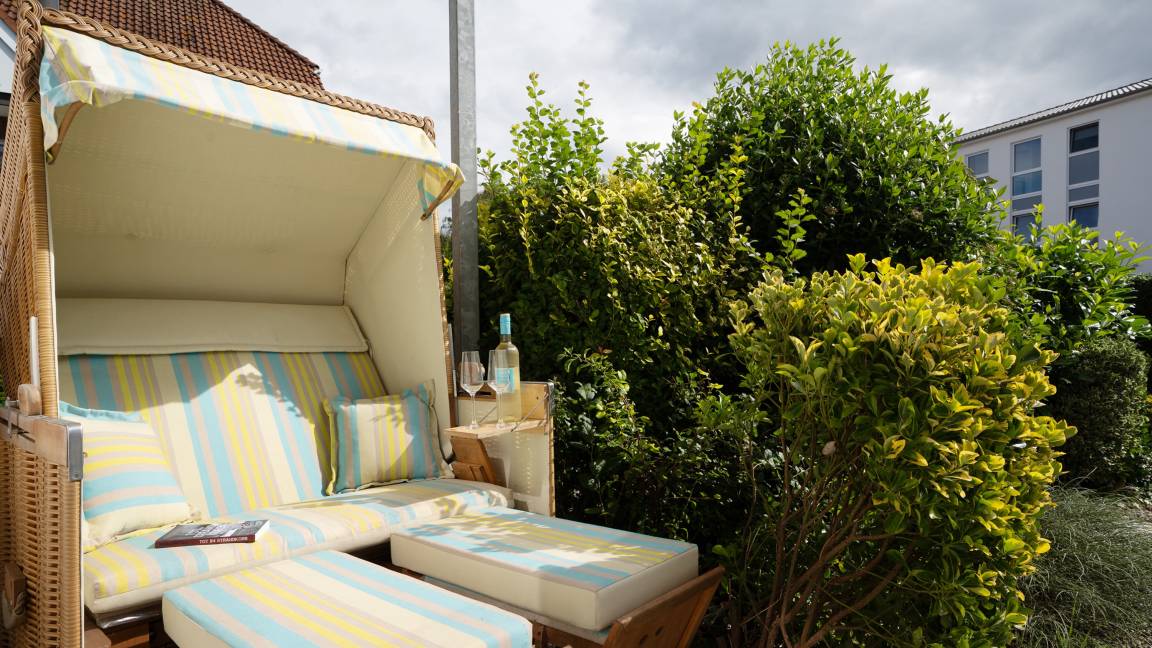 77 M² Ferienwohnung ∙ 1 Schlafzimmer ∙ 4 Gäste - Dahme