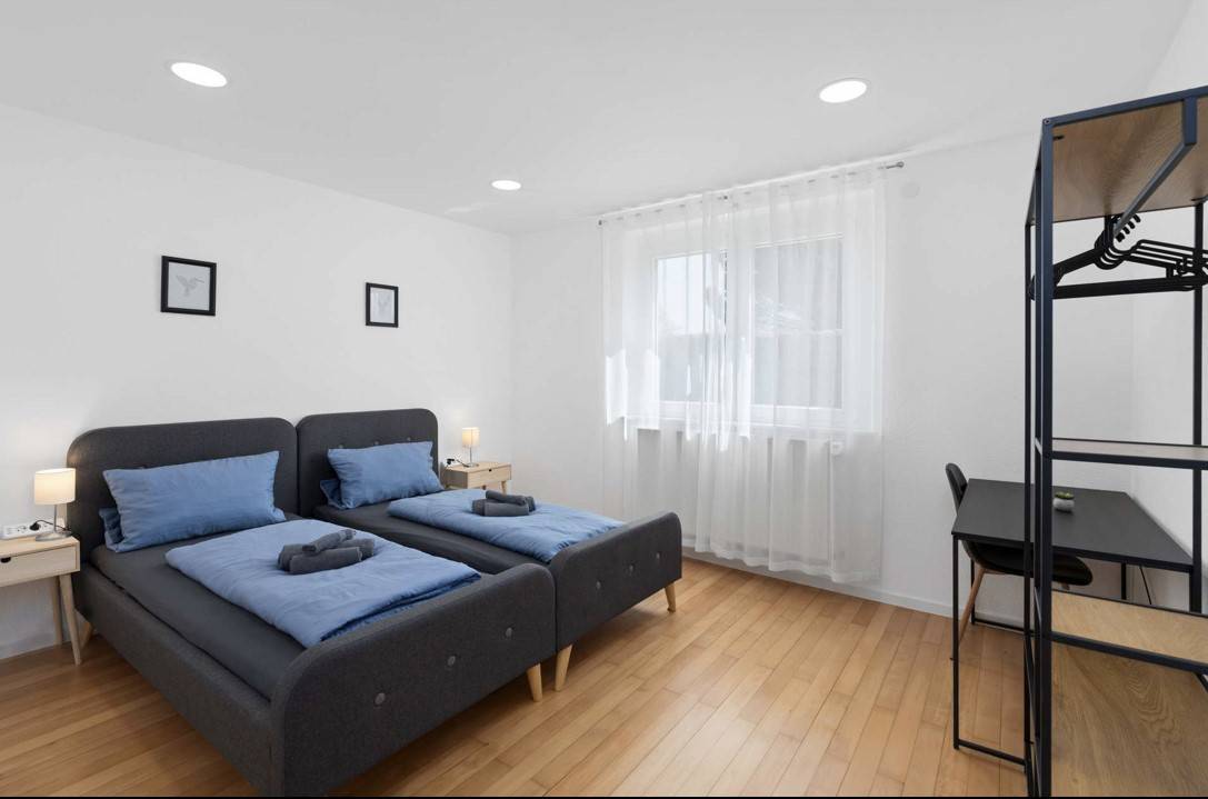70 M² Ferienwohnung ∙ 2 Schlafzimmer ∙ 6 Gäste - Bermatingen