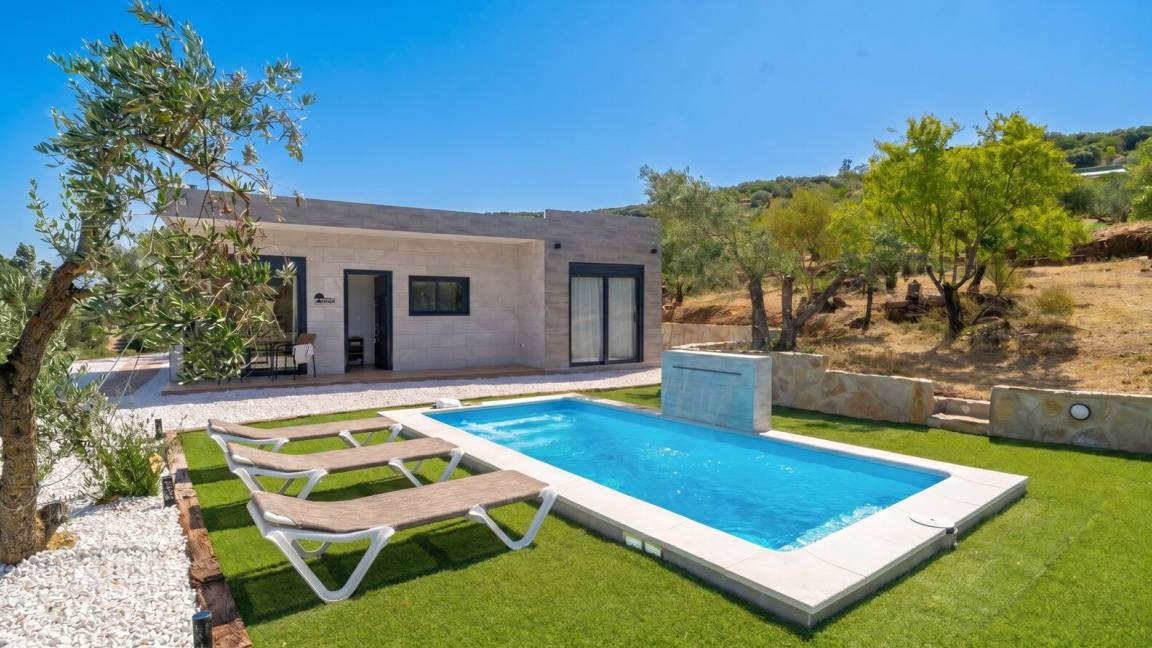 70 M² Ferienhaus ∙ 2 Schlafzimmer ∙ 4 Gäste - El Gastor