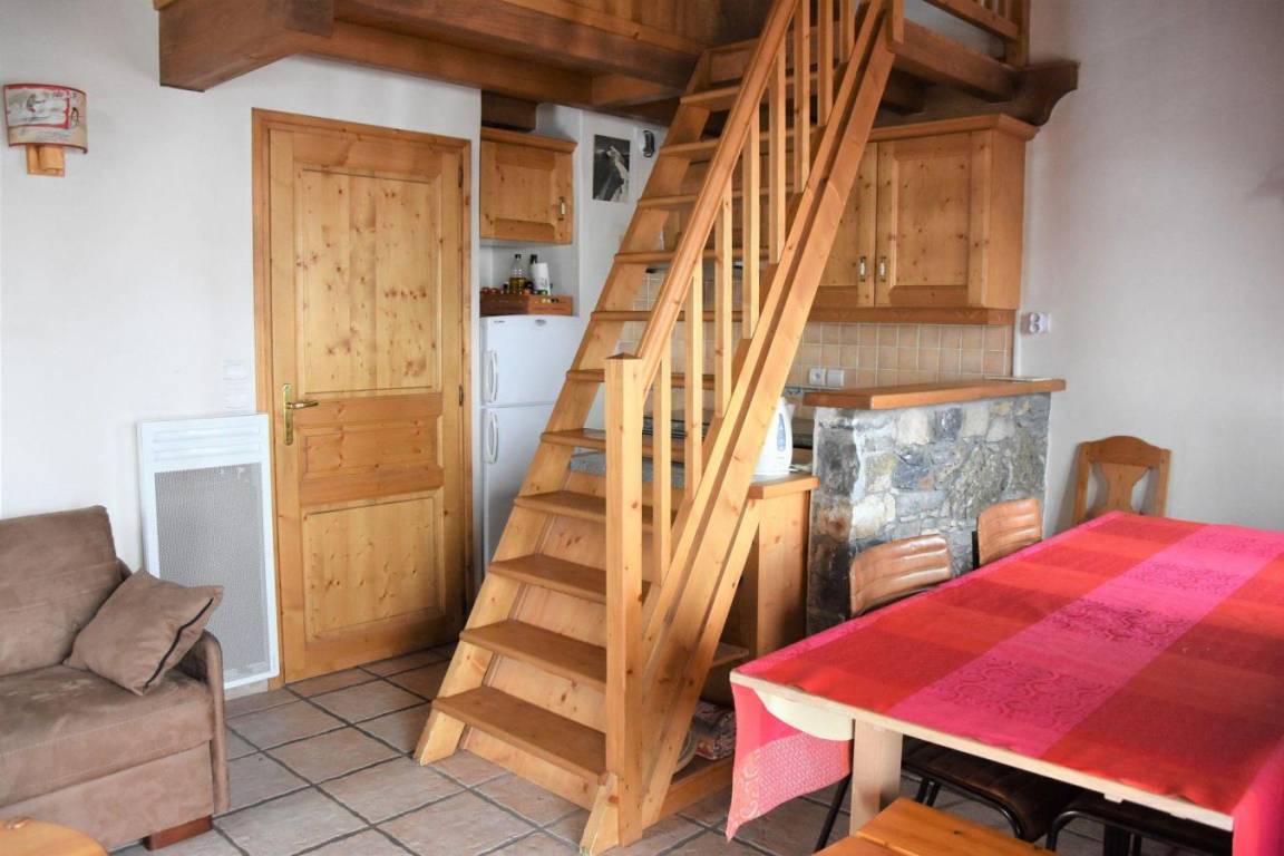 61 m² Ferienwohnung ∙ 2 Schlafzimmer ∙ 6 Gäste – Bild 4